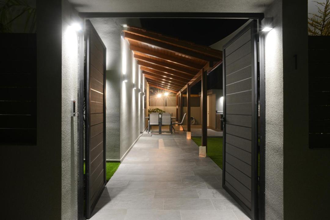 Damona 2Br Luxury Home With Garden - Κοντά Στο Κέντρο Iraklio Eksteriør billede